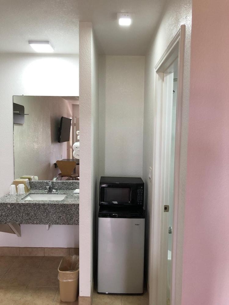 Motel 6-Clute, Tx Ngoại thất bức ảnh