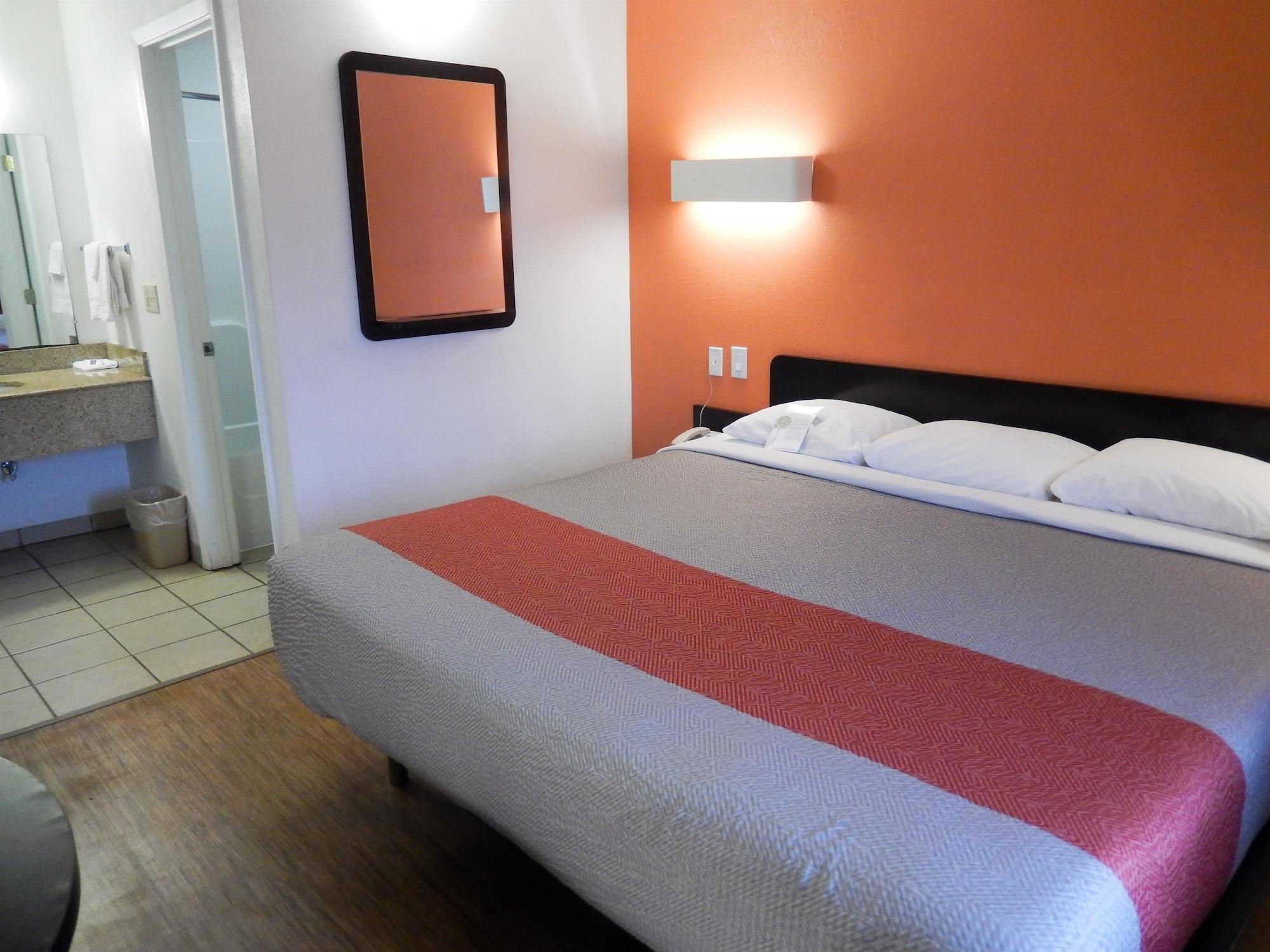 Motel 6-Clute, Tx Ngoại thất bức ảnh
