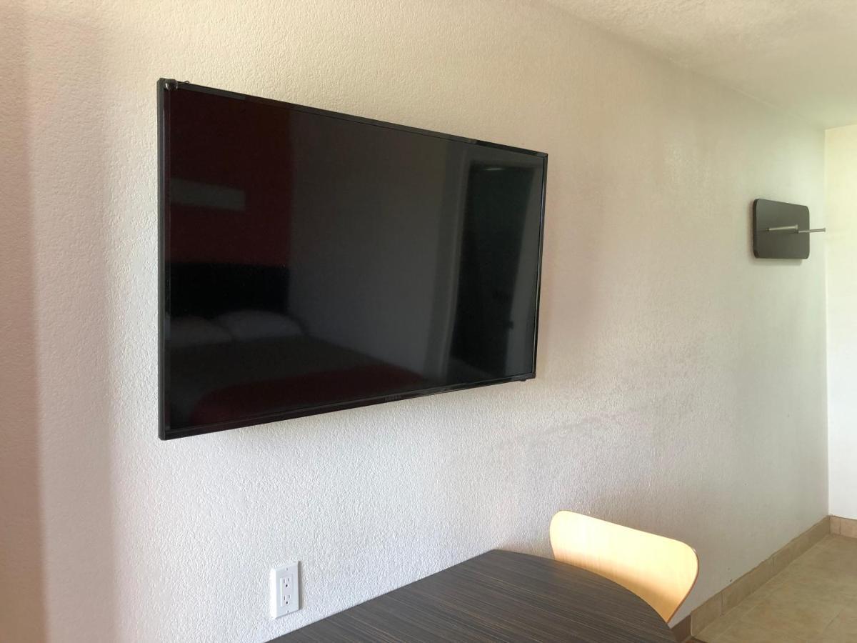Motel 6-Clute, Tx Ngoại thất bức ảnh